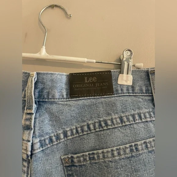 Lee Original Medium Wash Jean Denim Shorts - Picture 4 of 5